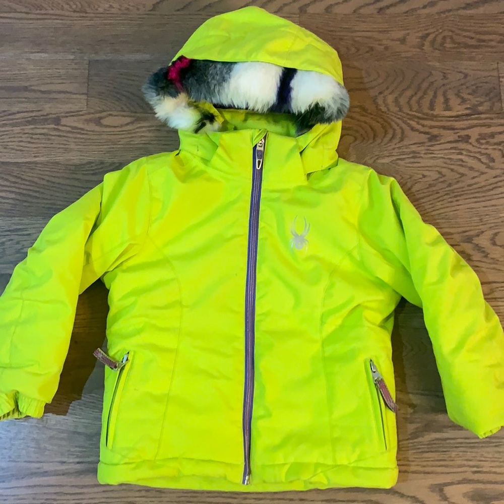 Spyder size 4 girls ski jacket